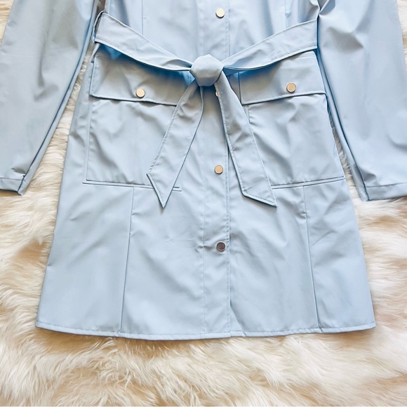 New! RAINS Curve W Waterproof Rain Jacket Raincoat - Picture 9 of 14